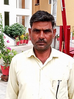 Santosh Kumar (संतोष कुमार) Electrician